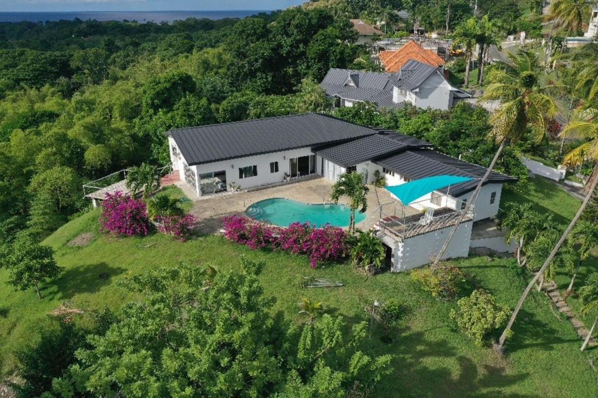 Villa Dava Tobago Exteriér fotografie